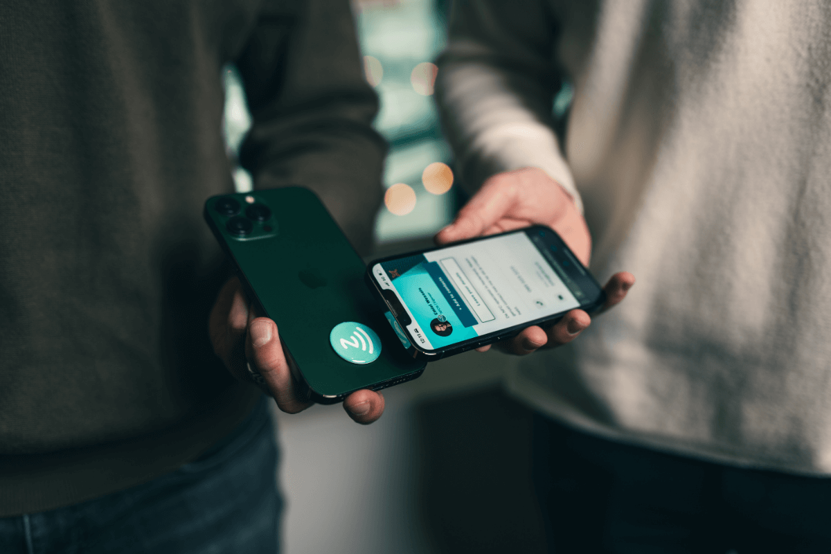 Melyik NFC-alkalmazást érdemes használni az NFC-címkék programozásához?