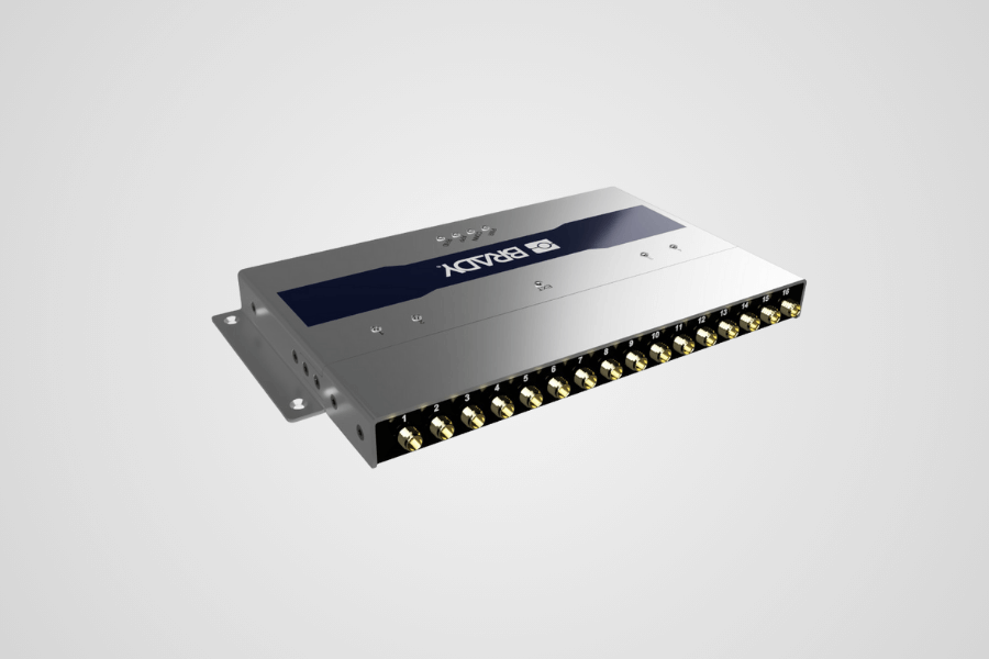 Brady FR22 UHF RFID multiplexer készlet, 16 portos, LTE (EU)