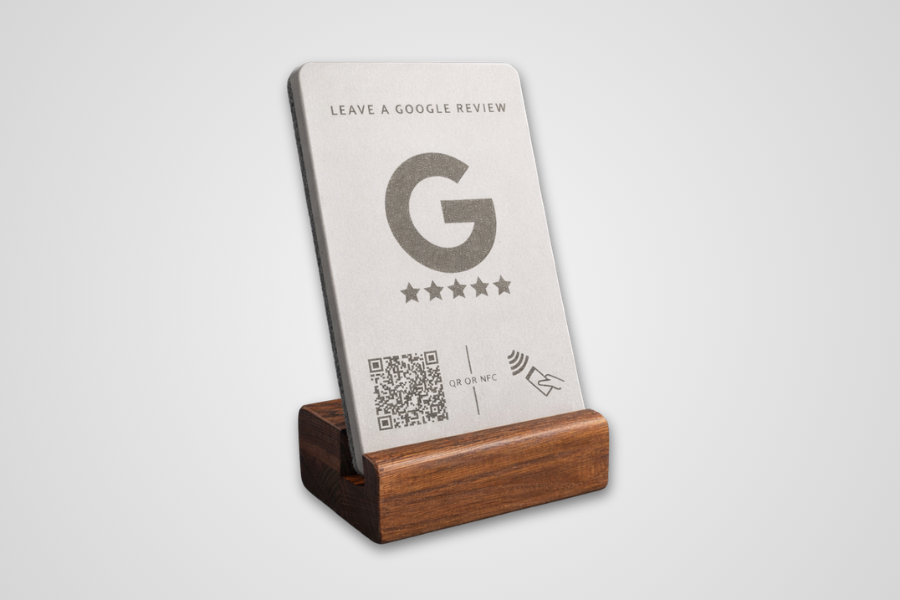 Google Review Display – Beton, fa talppal